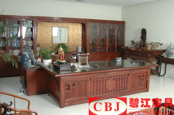 傳統辦公家具