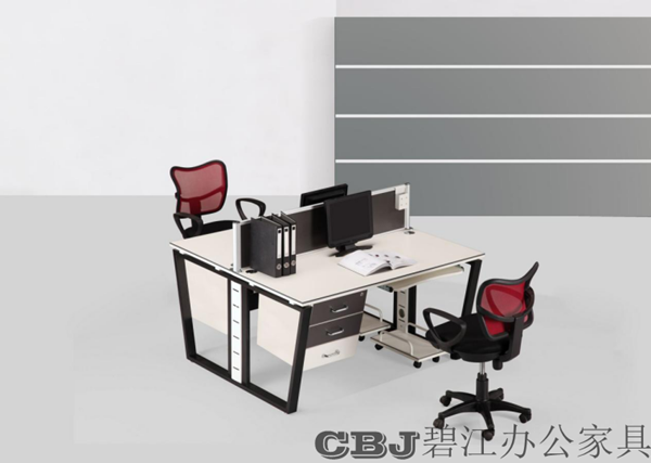辦公家具打蠟