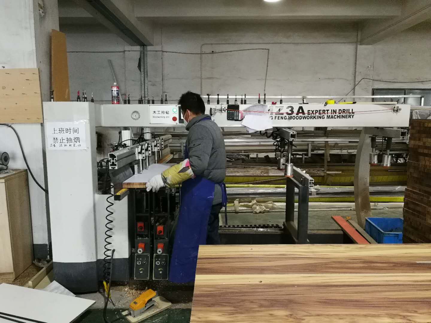 碧江家具膠板生產線